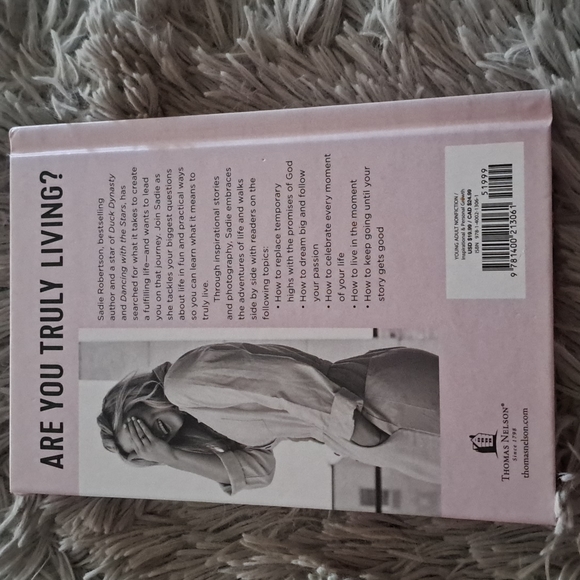 Sadie Robertson Book Live - Picture 2 of 9